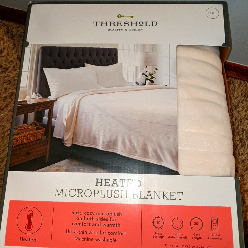COPY - THRESHoLD Heated Microplush  Blanket